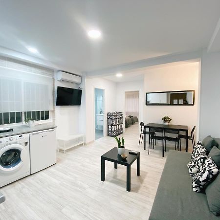 Gmc Turistics - La Casita De Atarazanas Apartman Málaga Kültér fotó