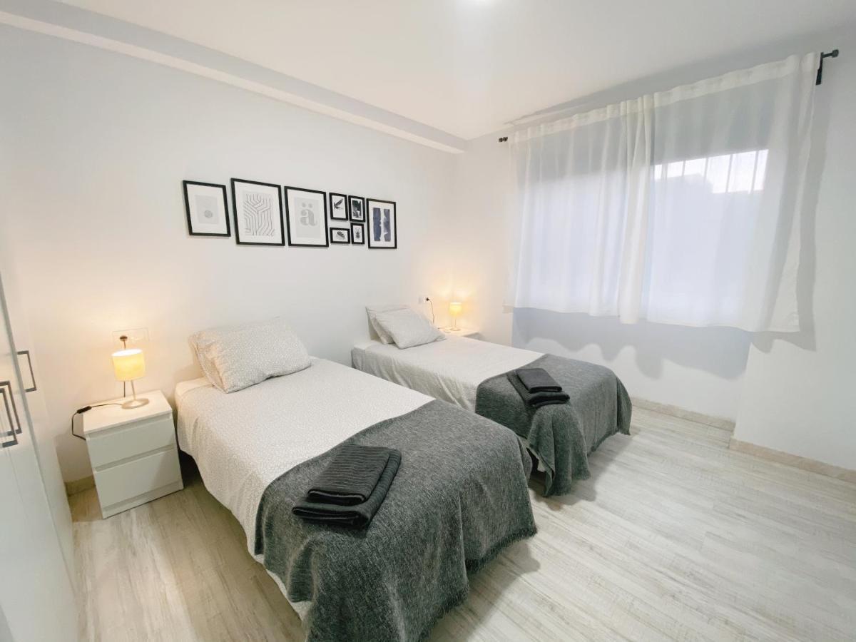 Gmc Turistics - La Casita De Atarazanas Apartman Málaga Kültér fotó