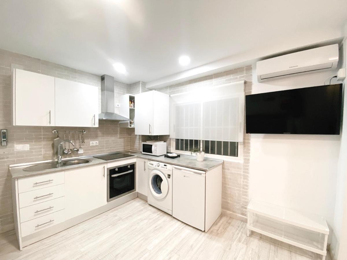 Gmc Turistics - La Casita De Atarazanas Apartman Málaga Kültér fotó